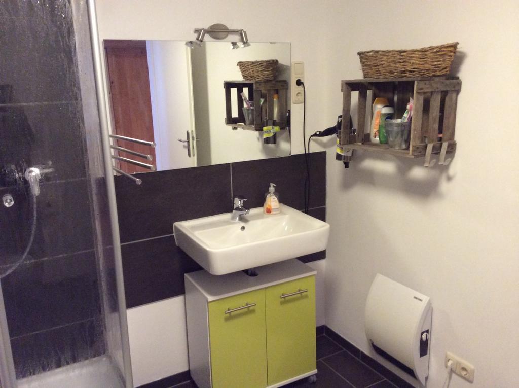 Zimmer In Kettwig Essen Kamer foto